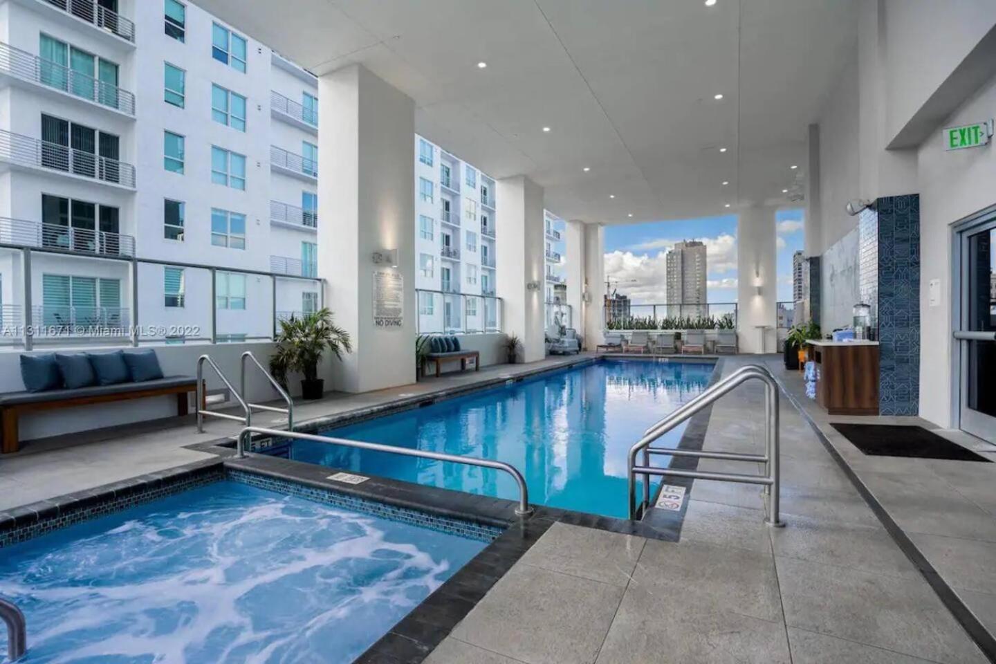 2 Bedrooms Design Condo Downtown Miami Pool And Gym Dış mekan fotoğraf